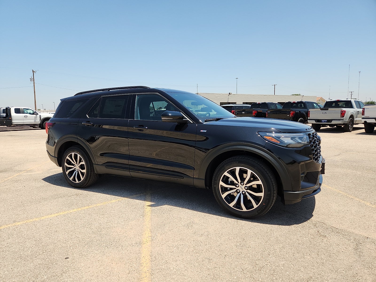 2026 Ford Explorer ST-Line