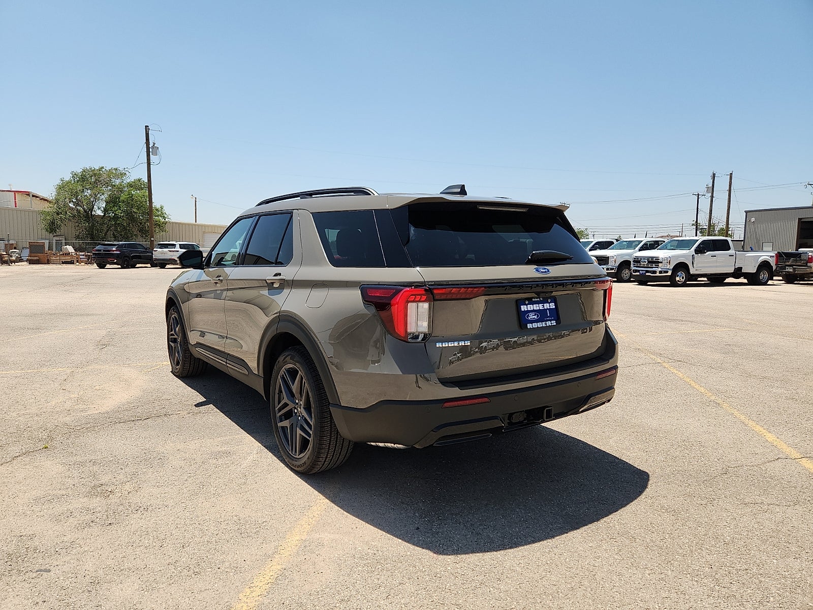 2026 Ford Explorer ST-Line