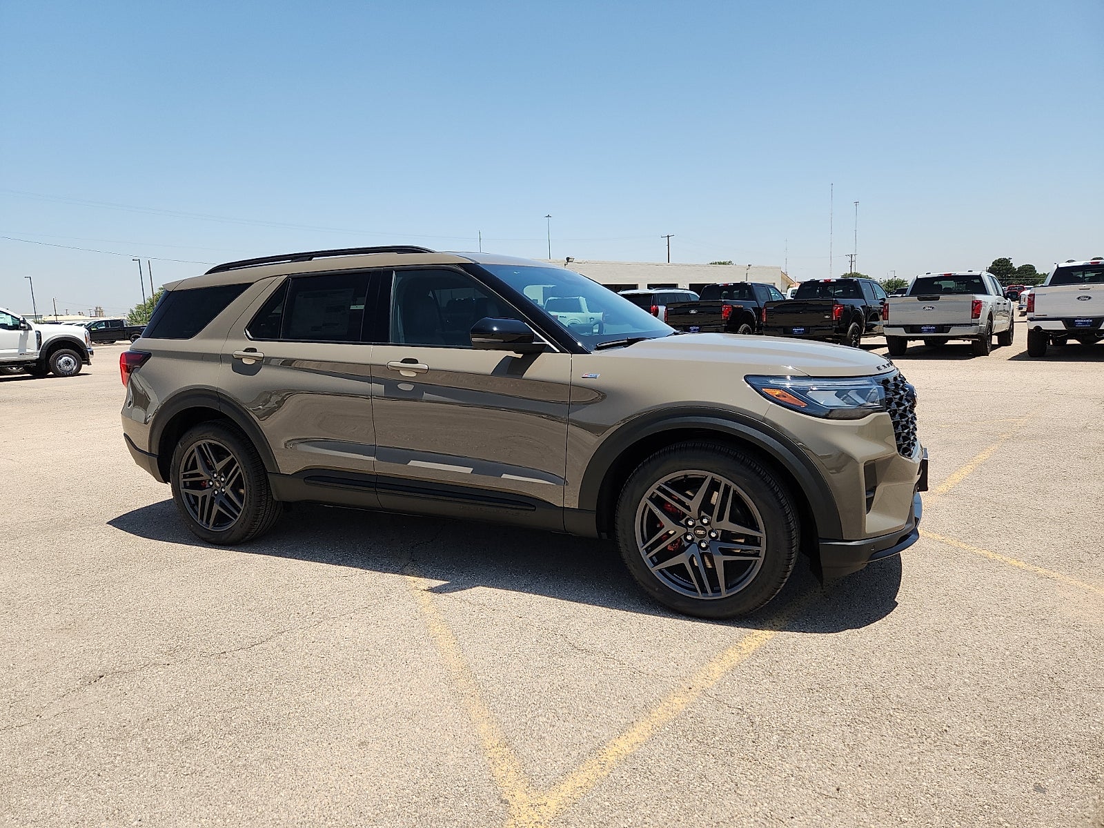 2026 Ford Explorer ST-Line