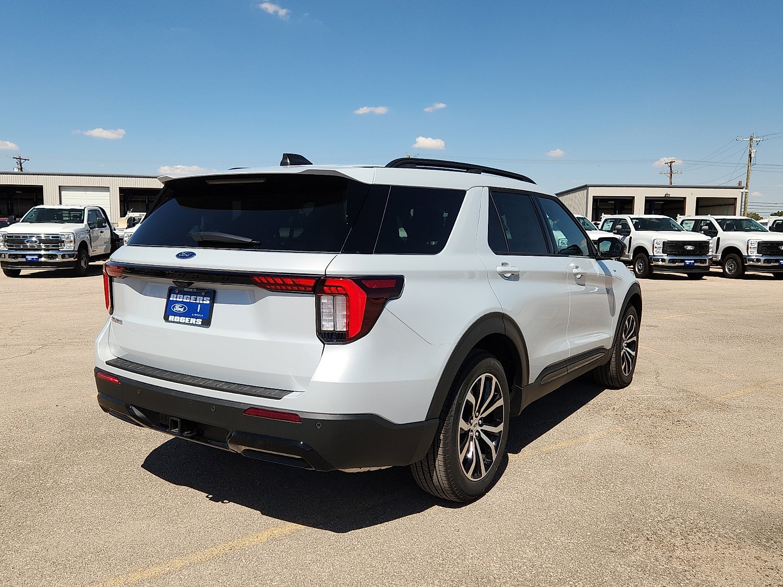 2026 Ford Explorer ST-Line