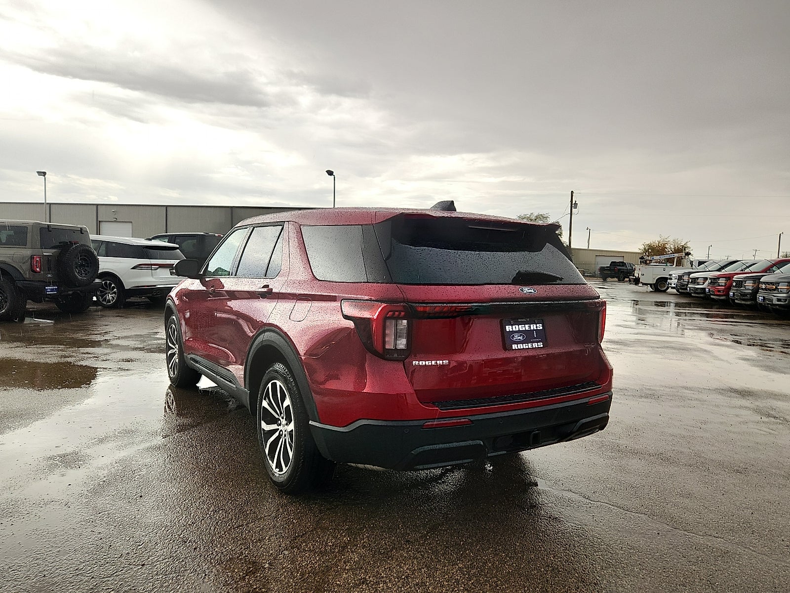 2027 Ford Explorer ST-Line