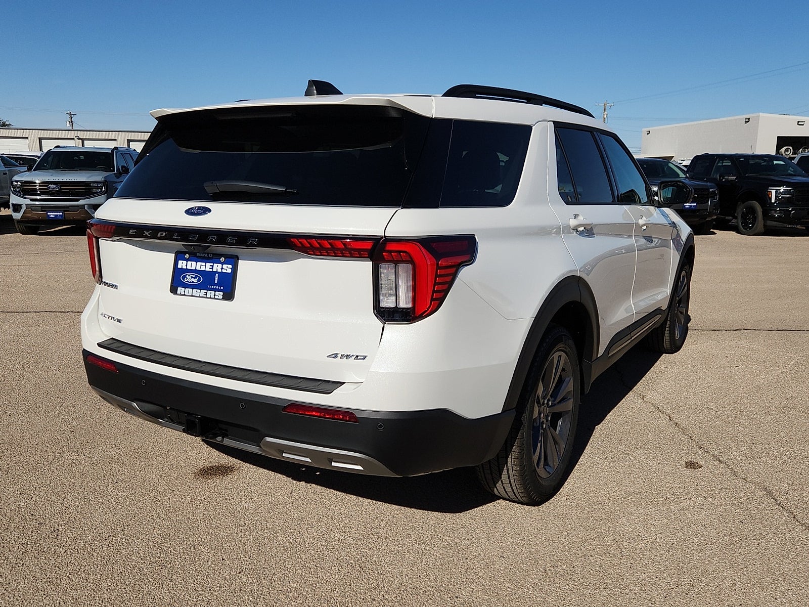 2026 Ford Explorer Active w/100A Pkg