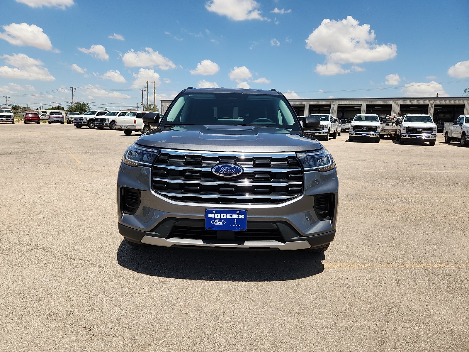 2026 Ford Explorer Active w/200A Pkg