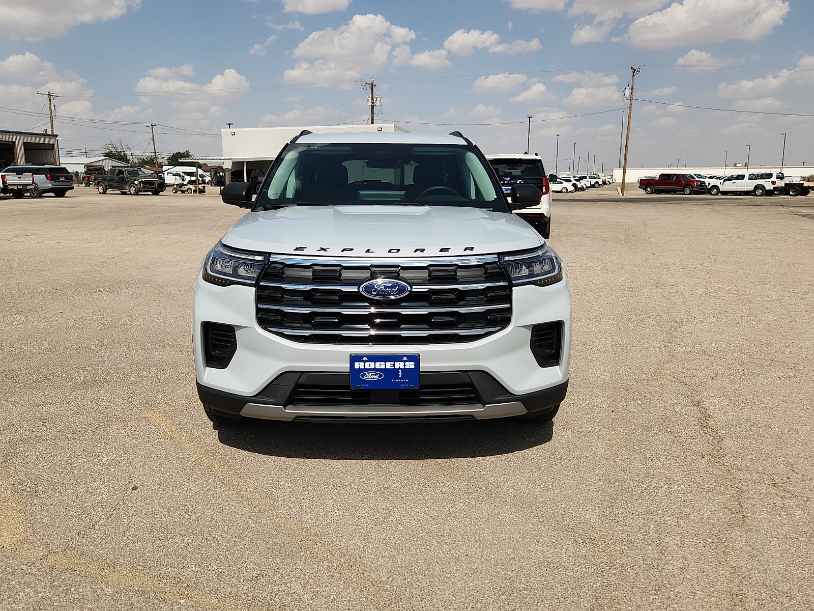 2026 Ford Explorer Active w/200A Pkg