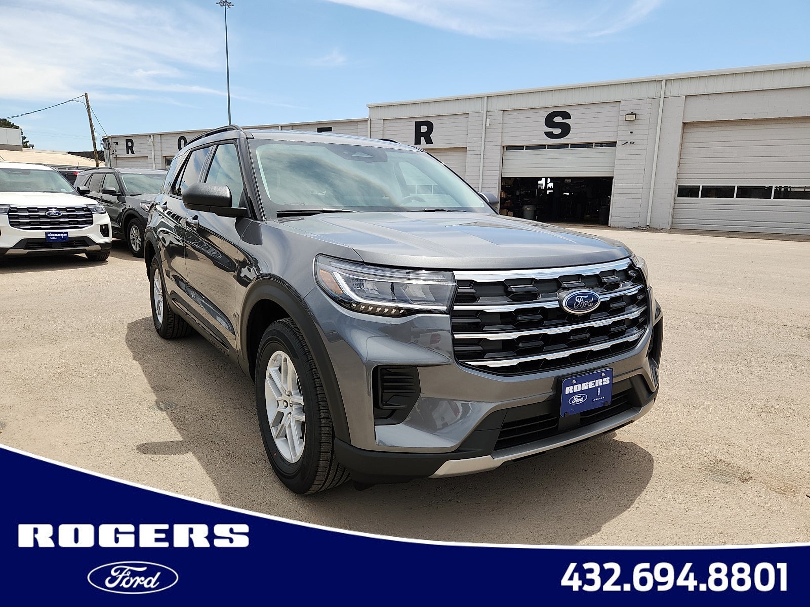 2026 Ford Explorer Active w/200A Pkg