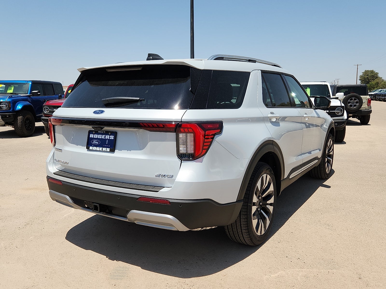 2026 Ford Explorer Platinum
