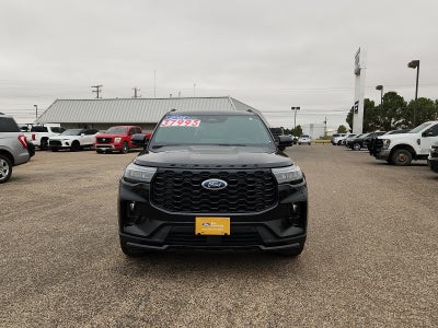 2025 Ford Explorer ST-Line