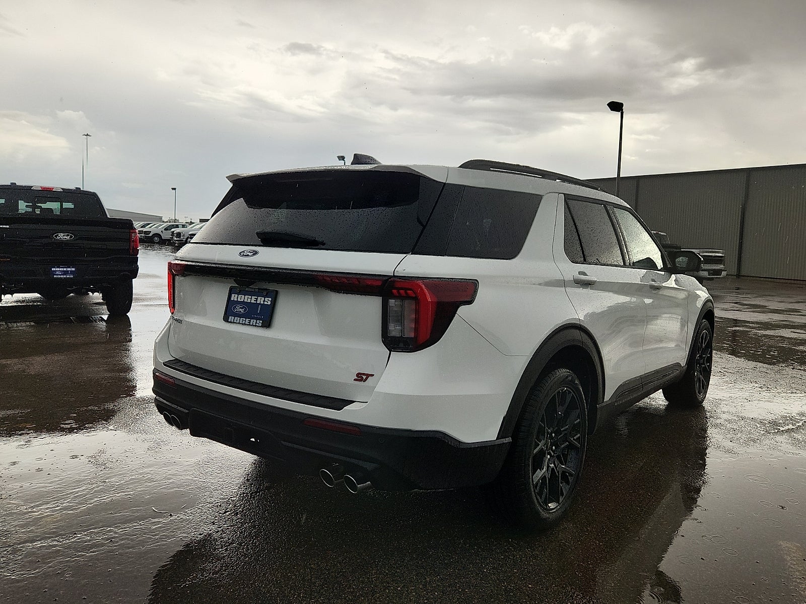 2027 Ford Explorer ST