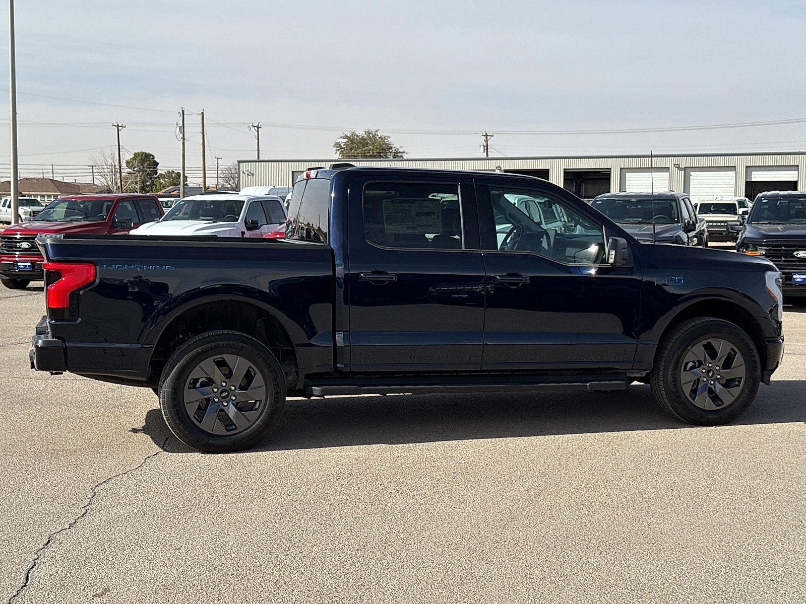 2025 Ford F-150 Lightning Flash