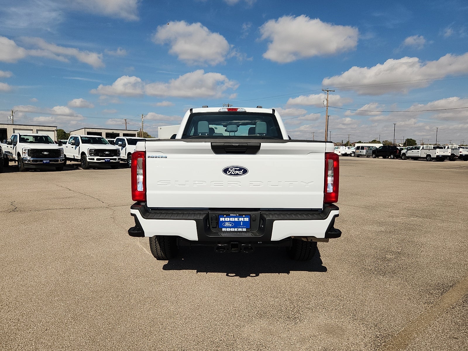 2027 Ford F-250SD XL