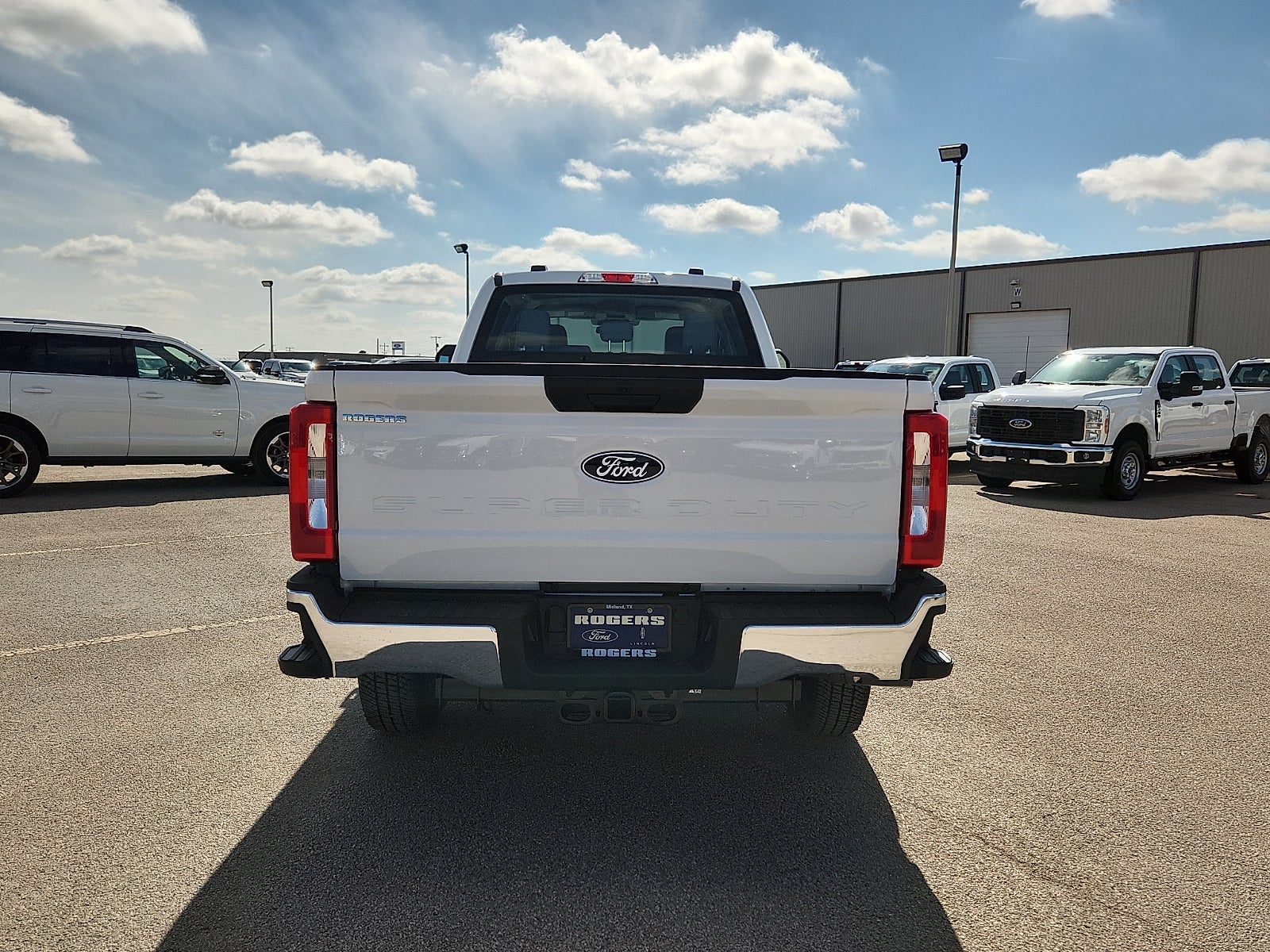 2027 Ford F-250SD XL