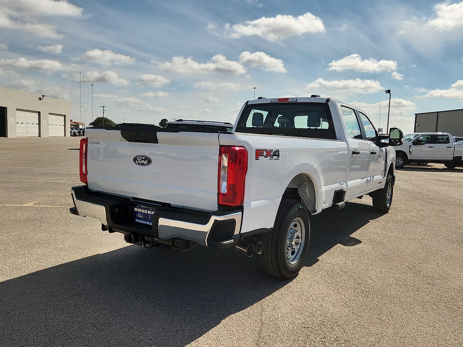 2027 Ford F-250SD XL