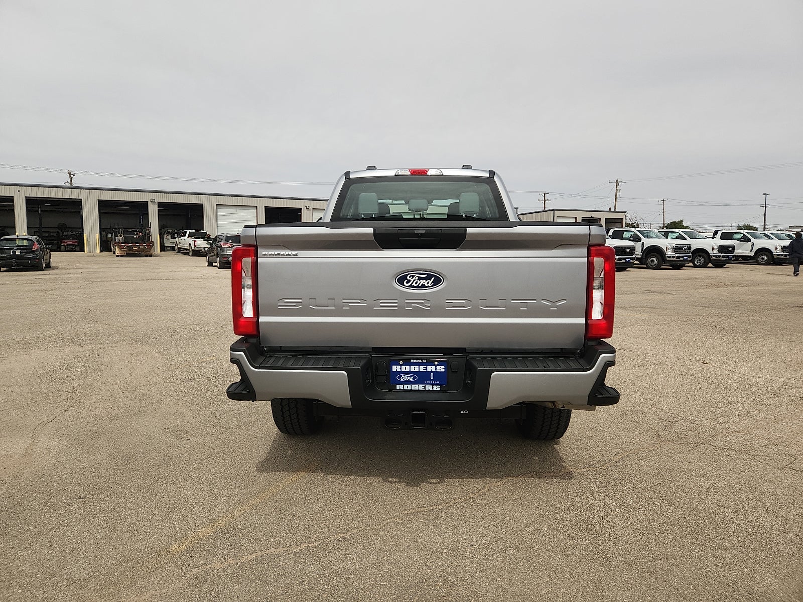 2027 Ford F-250SD XL