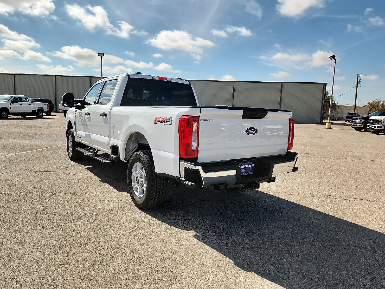 2027 Ford F-250SD XLT