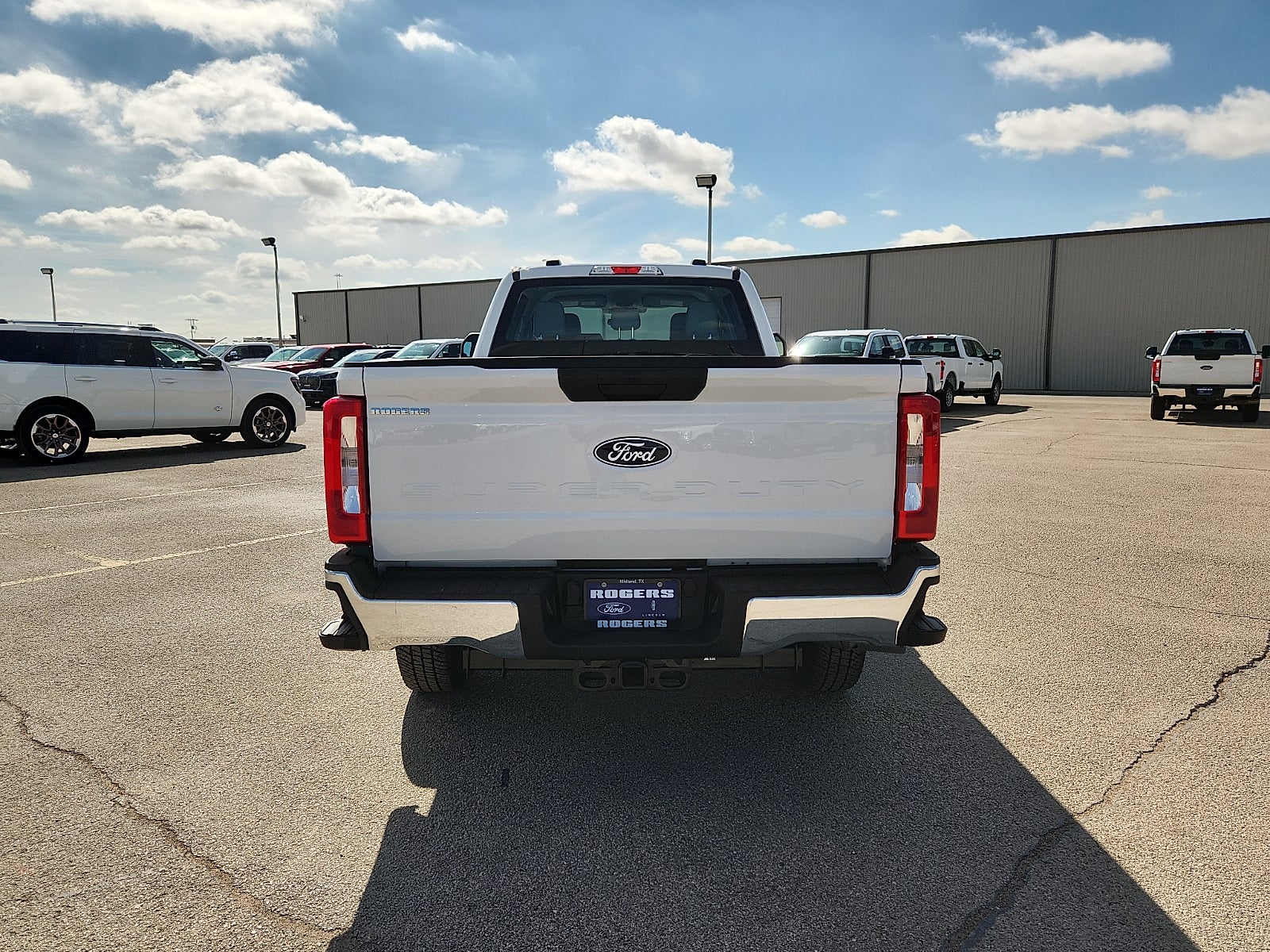 2027 Ford F-250SD XL