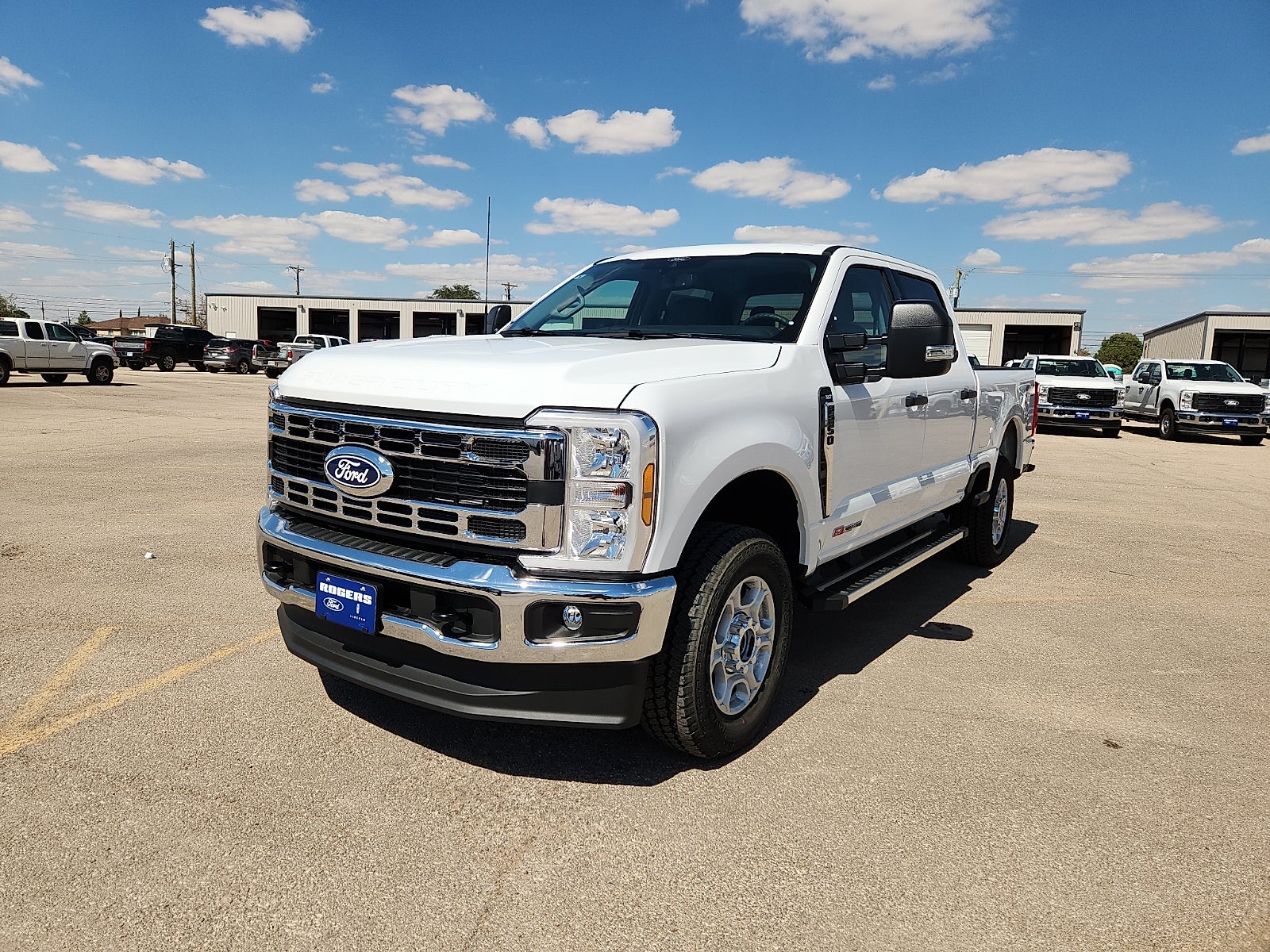 2027 Ford F-250SD XLT