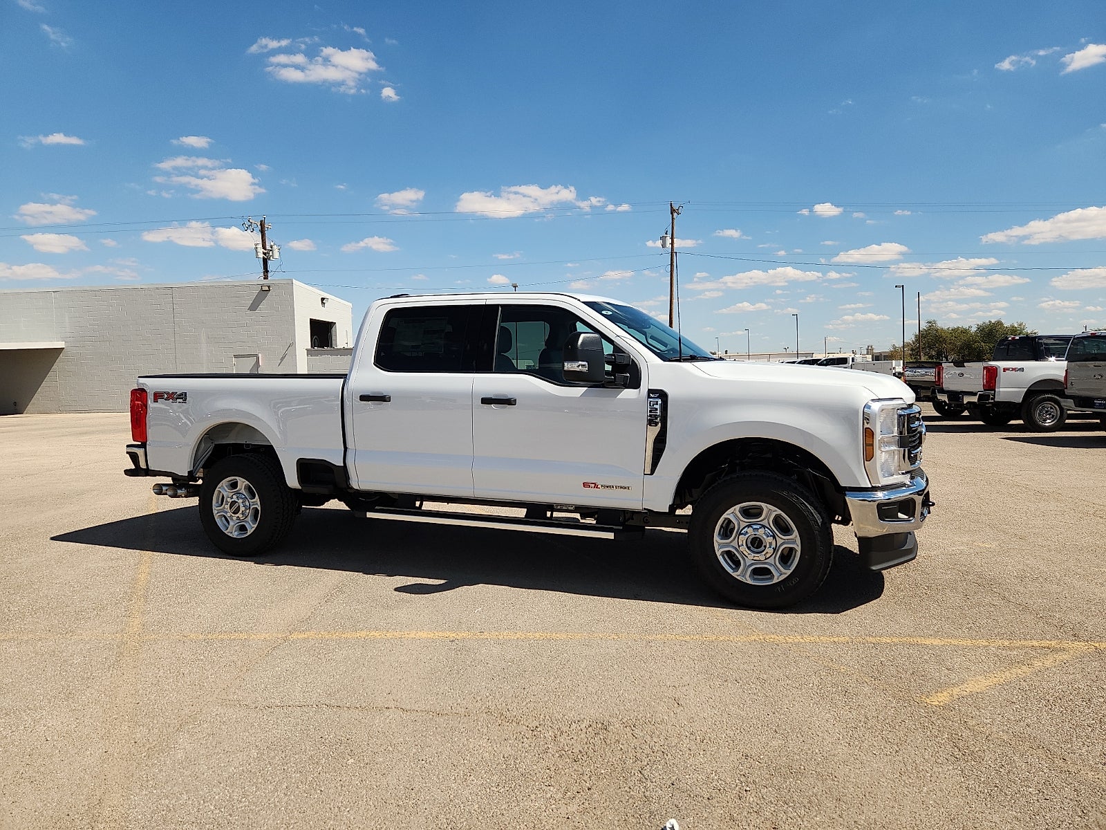 2027 Ford F-250SD XLT