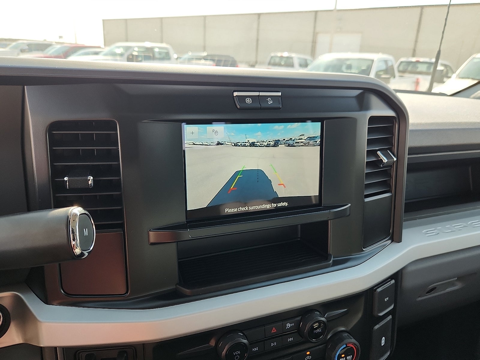 2027 Ford F-250SD XL