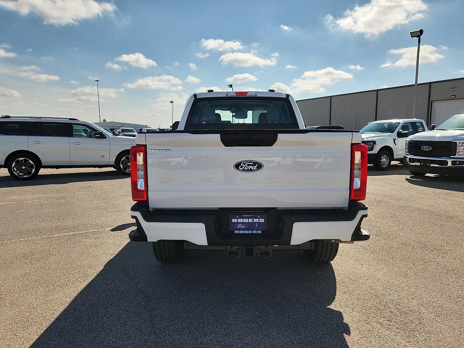 2027 Ford F-250SD XL