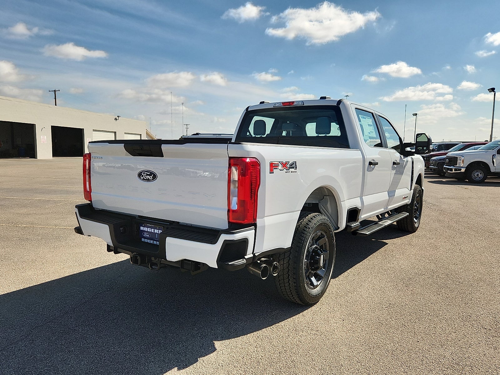 2027 Ford F-250SD XL