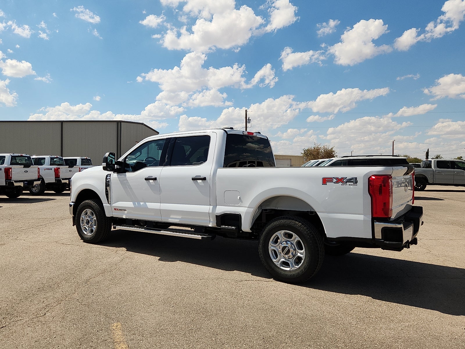 2027 Ford F-250SD XLT