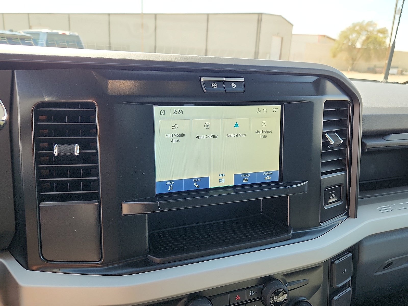 2027 Ford F-250SD XLT