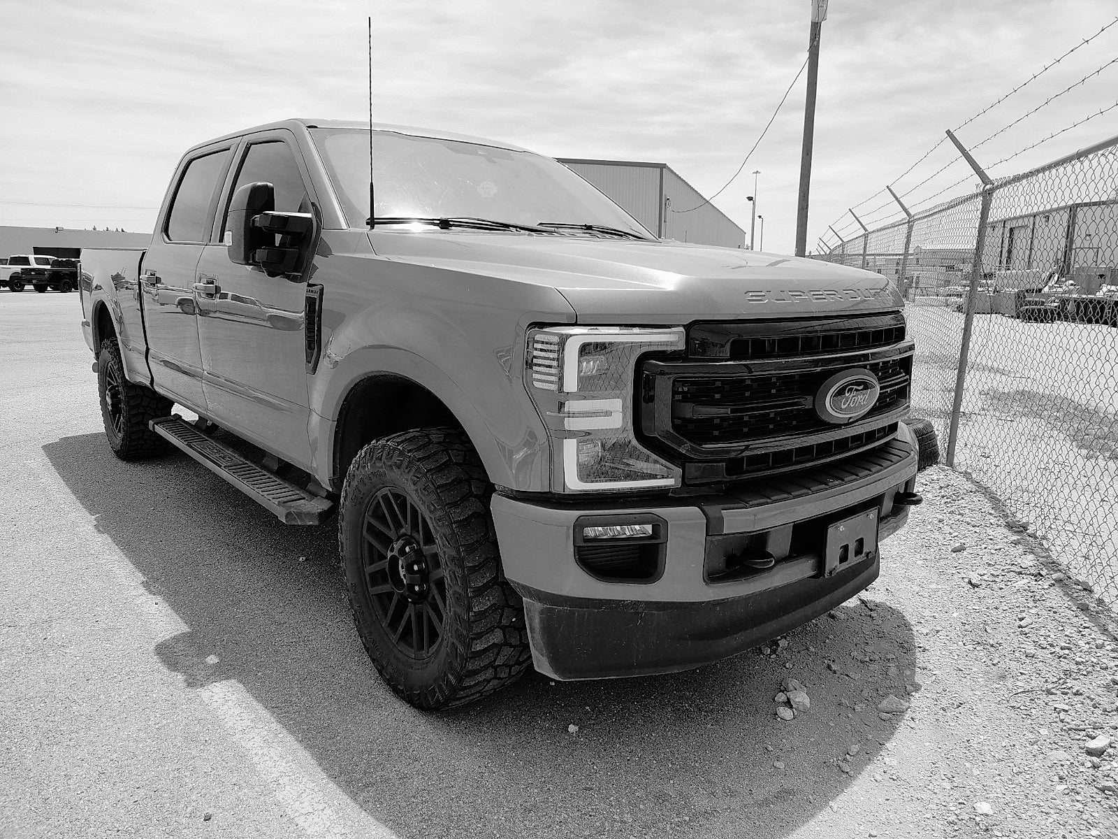 2022 Ford Super Duty F-250 SRW LARIAT
