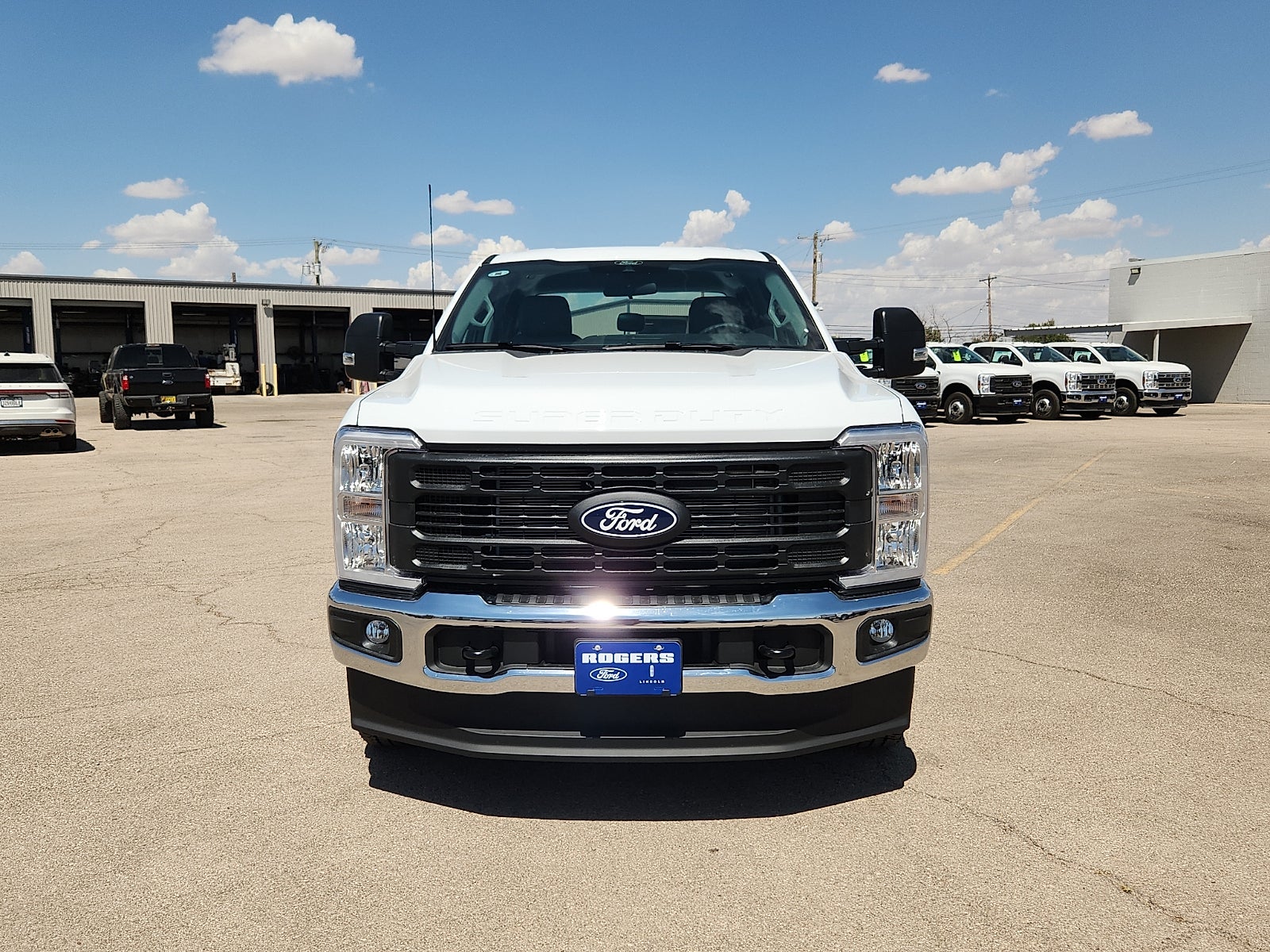 2027 Ford Super Duty F-250 SRW XL