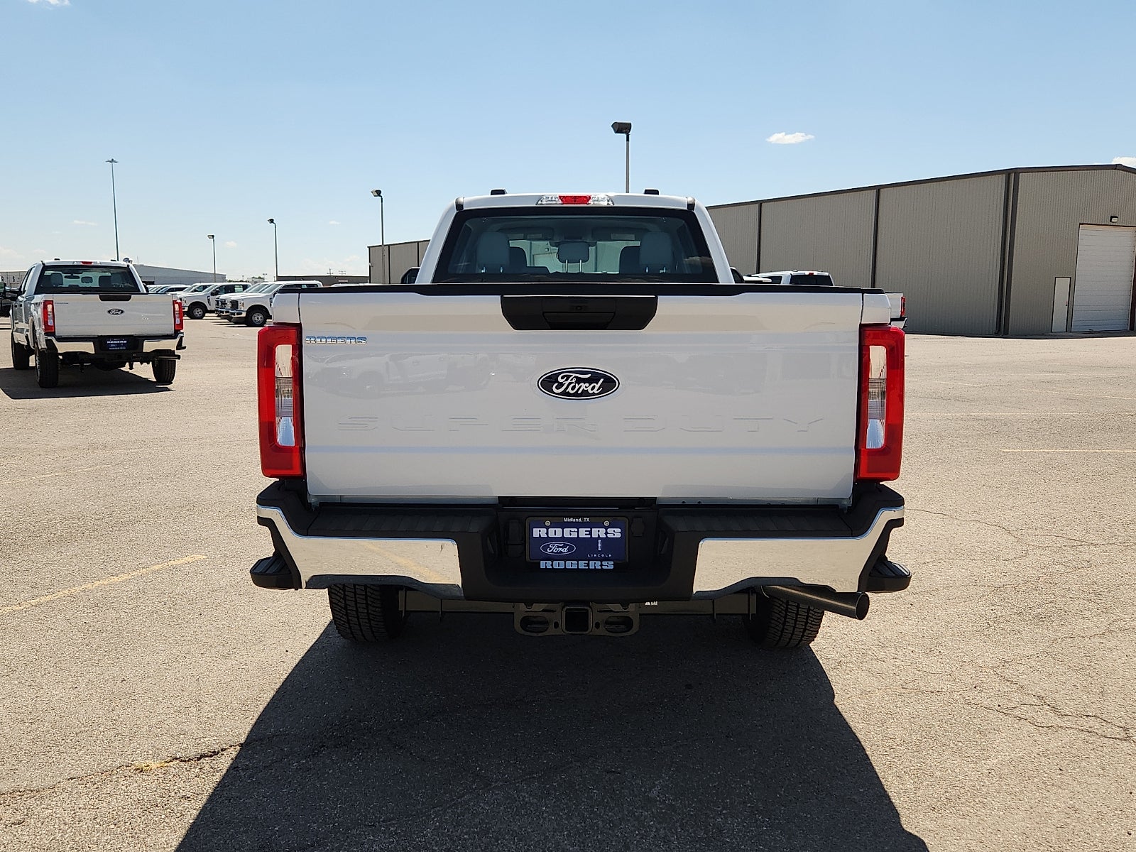2027 Ford Super Duty F-250 SRW XL