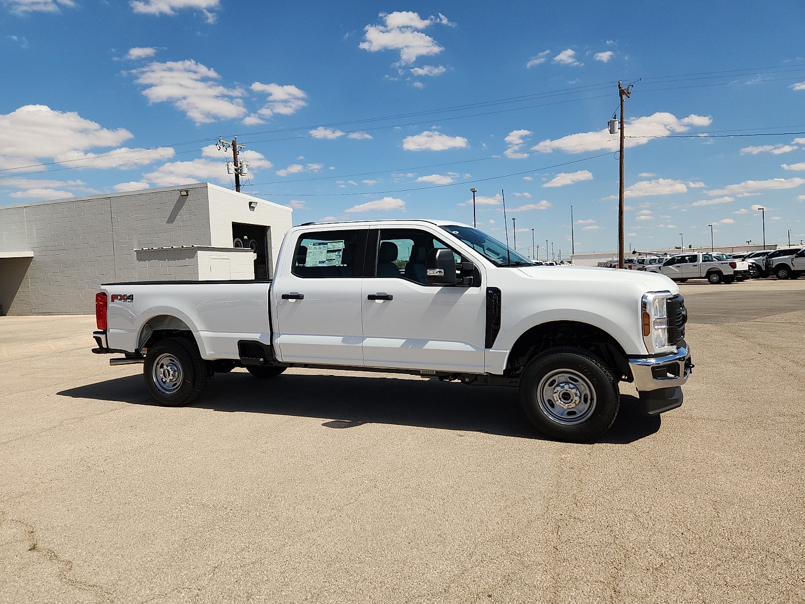 2027 Ford F-250SD XL