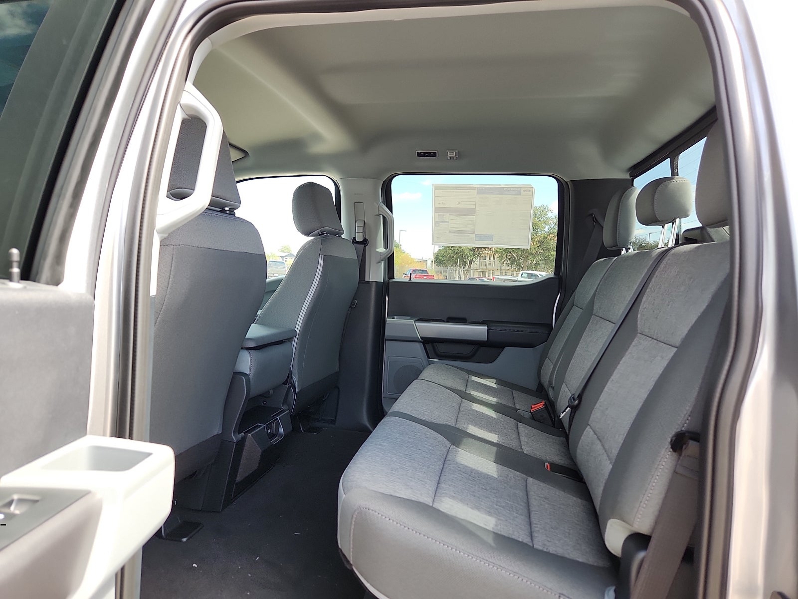 2027 Ford F-250SD XL
