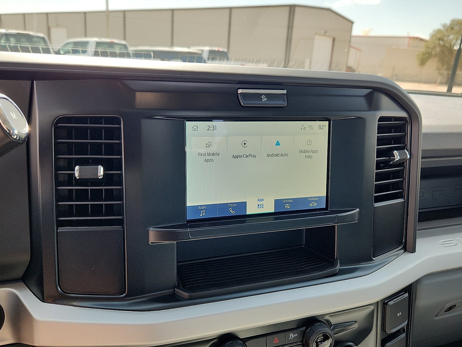 2027 Ford Super Duty F-250 SRW XL