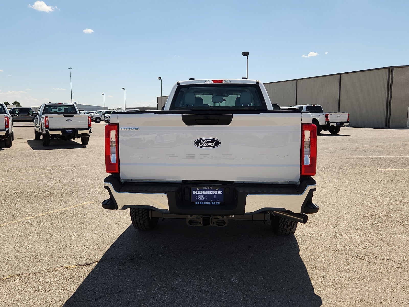 2027 Ford Super Duty F-250 SRW XL