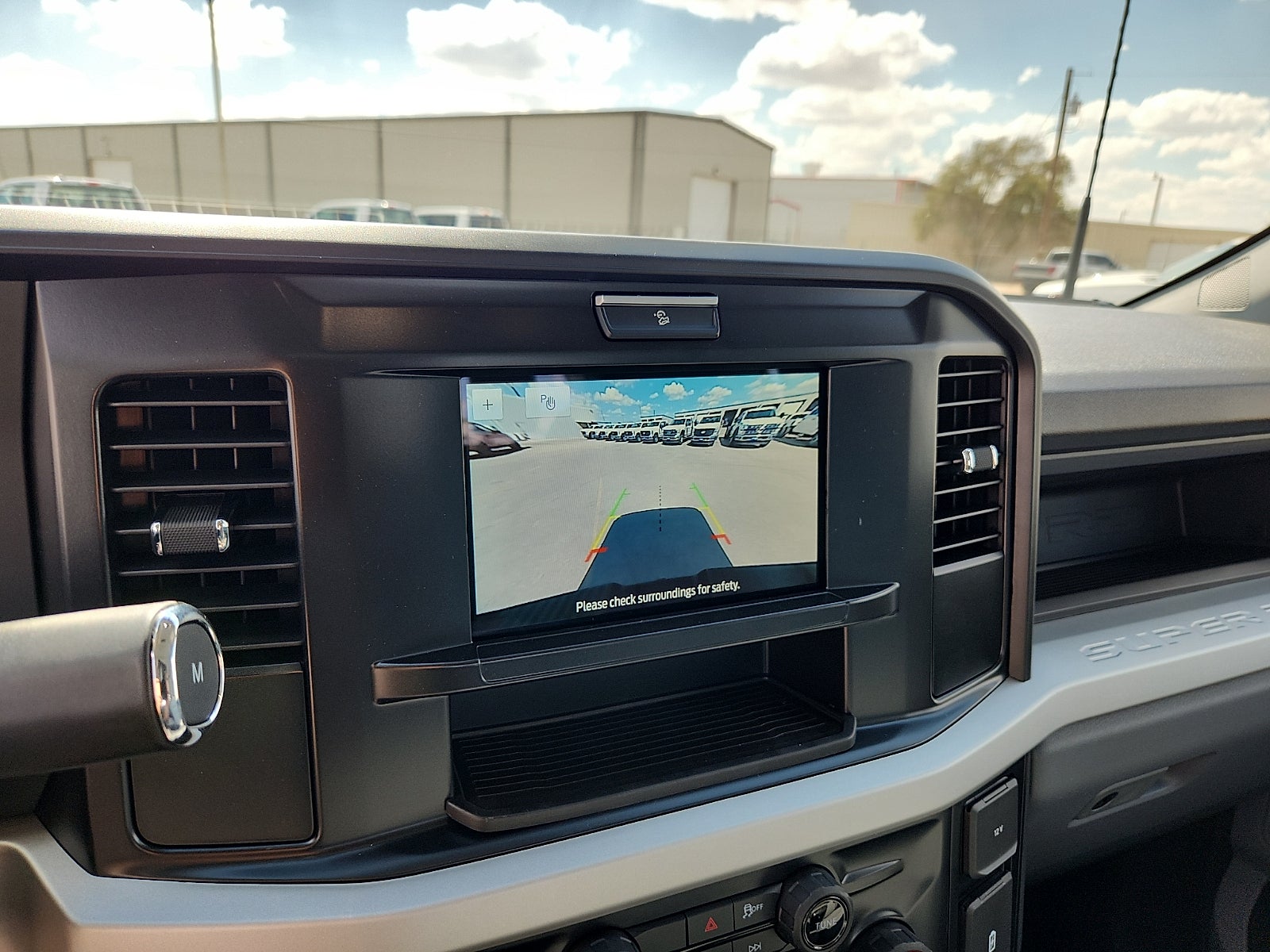 2027 Ford F-250SD XL