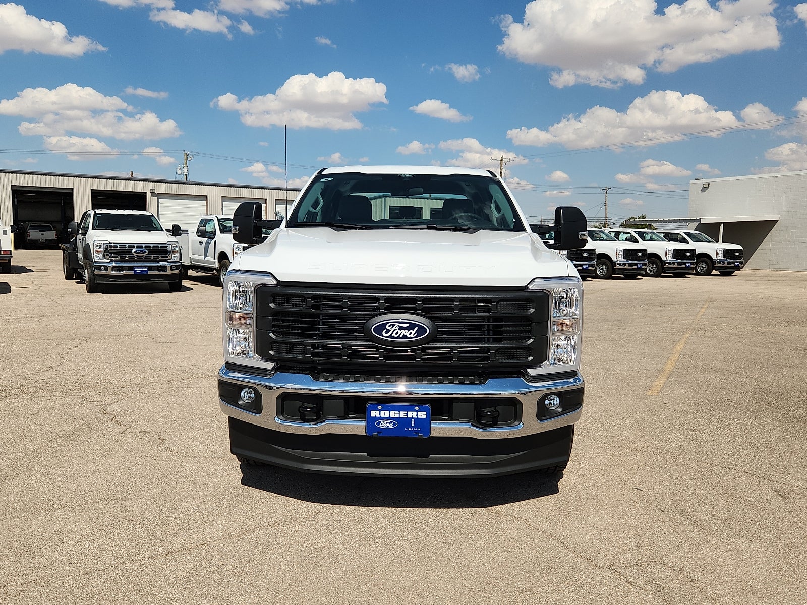 2027 Ford F-250SD XL