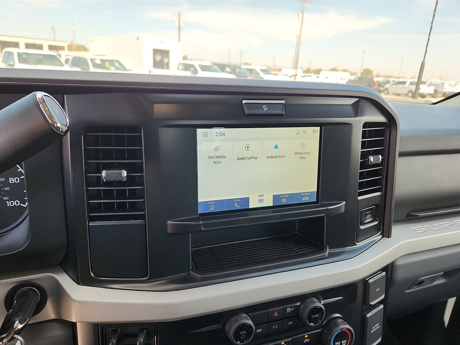 2027 Ford F-250SD XLT