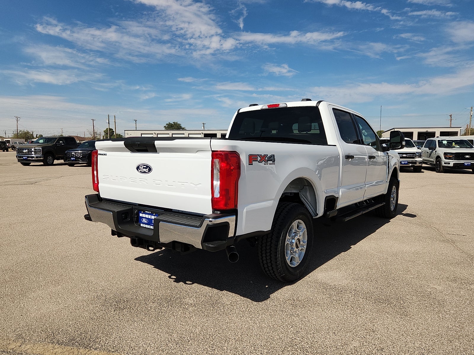 2027 Ford F-250SD XLT