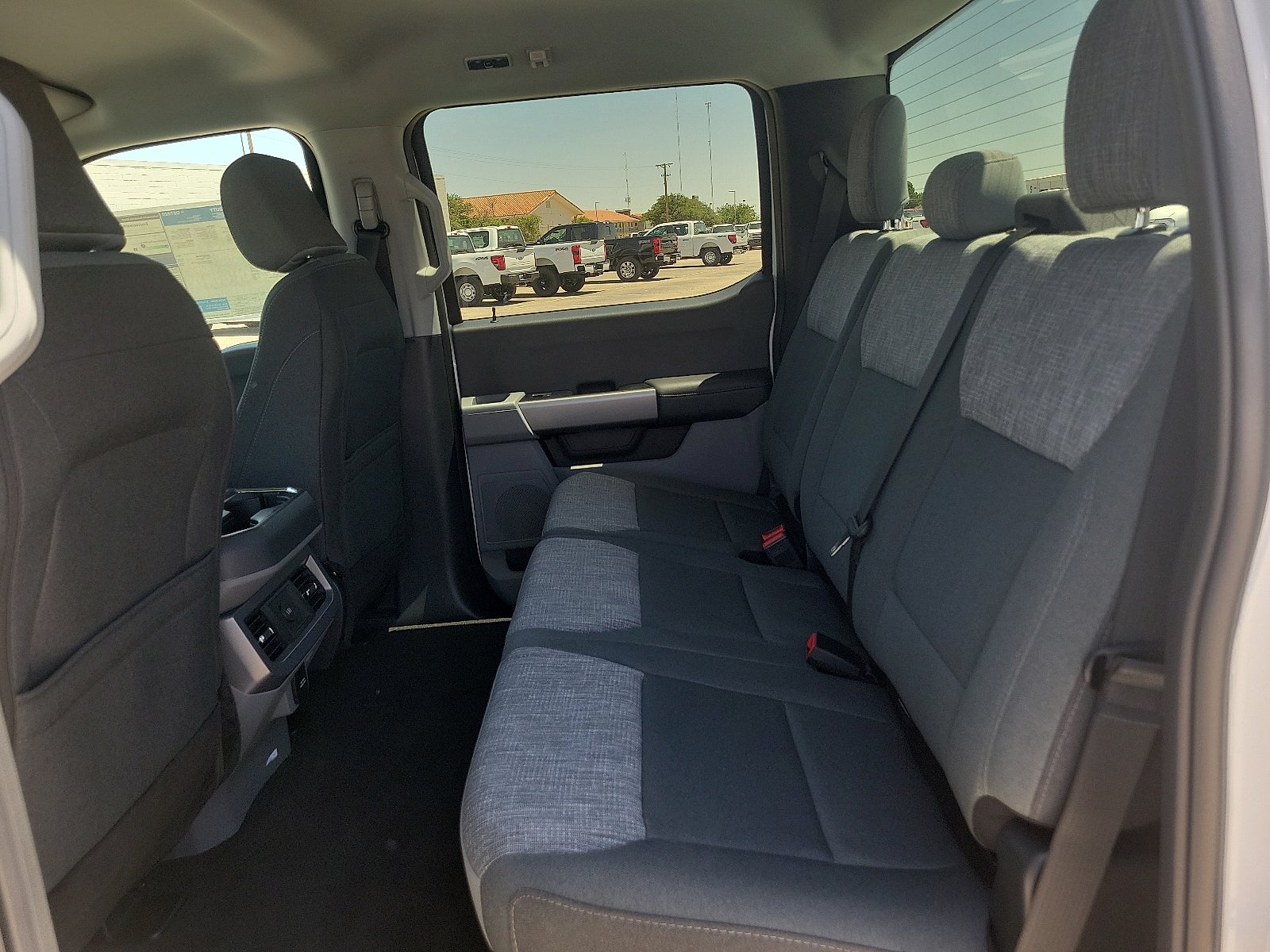 2025 Ford Super Duty F-250 SRW XLT