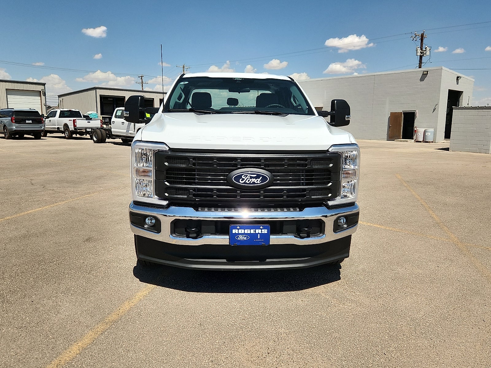 2027 Ford Super Duty F-250 SRW XL