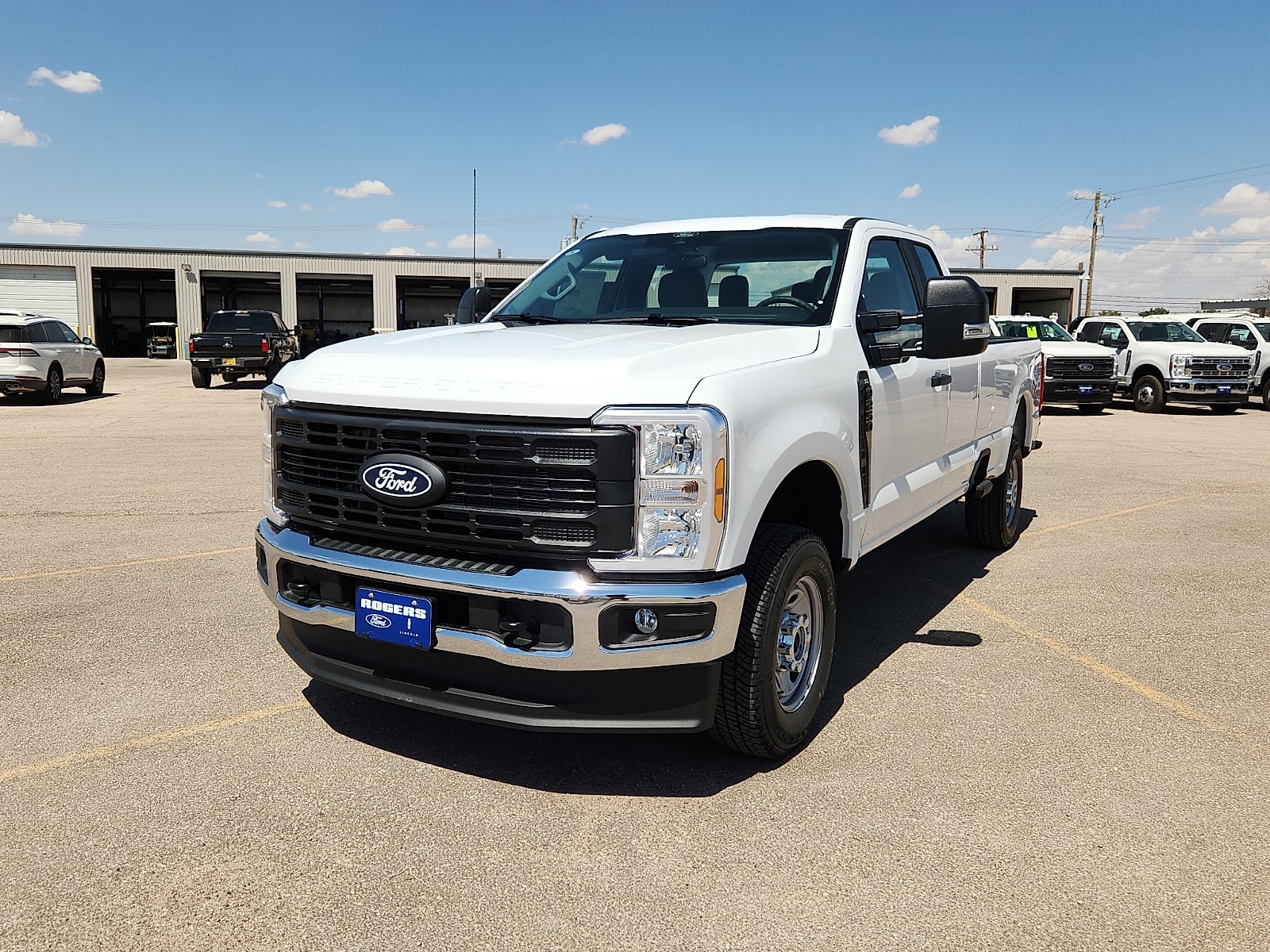 2027 Ford Super Duty F-250 SRW XL