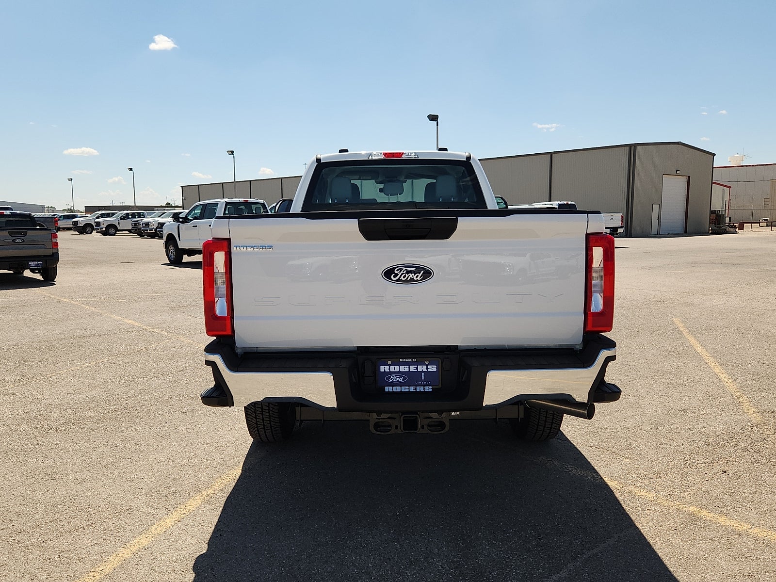2027 Ford Super Duty F-250 SRW XL