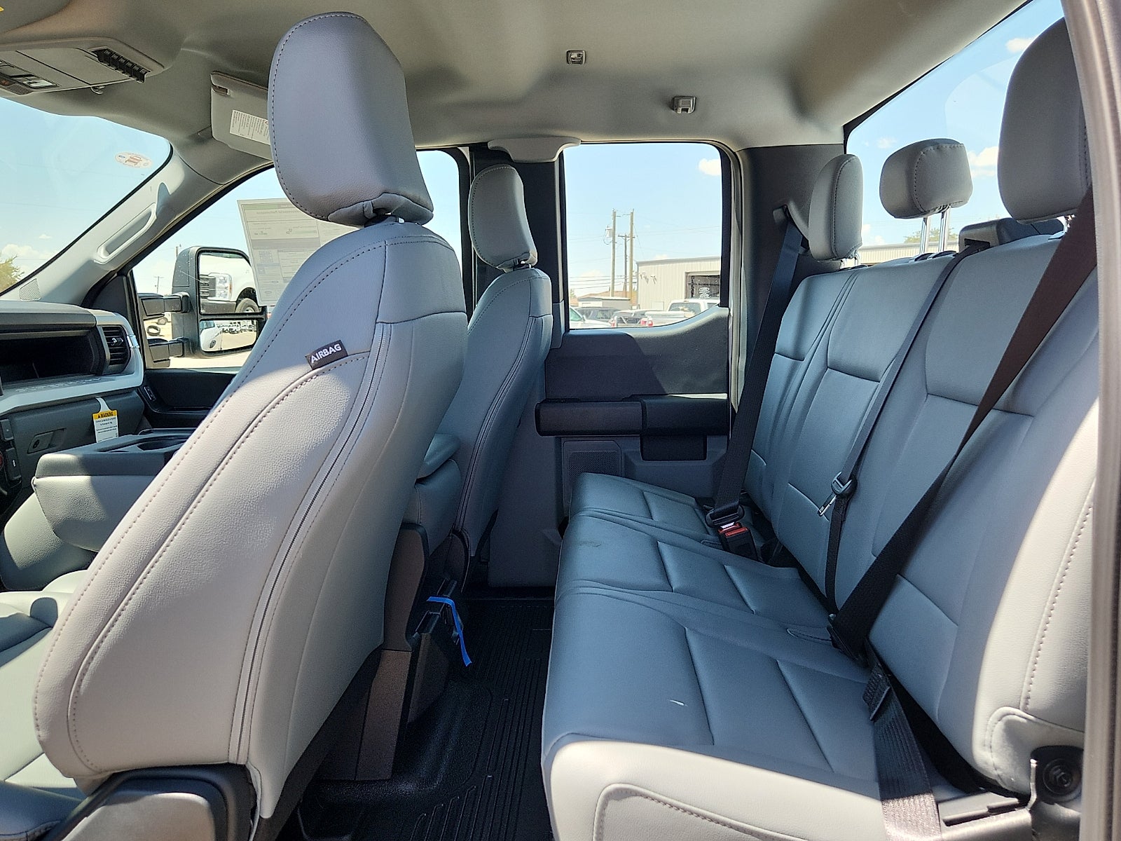 2027 Ford Super Duty F-250 SRW XL