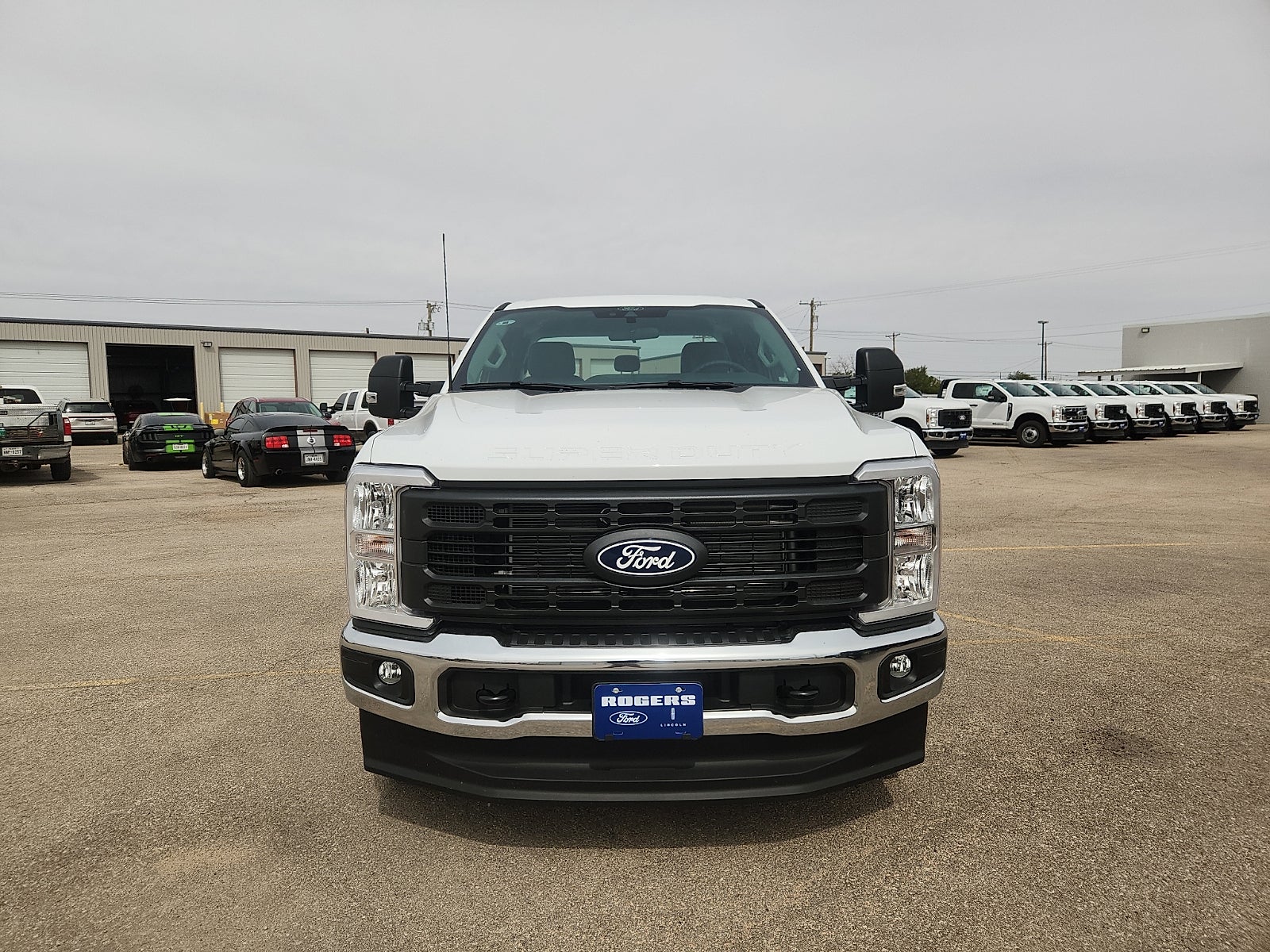 2027 Ford F-250SD XL