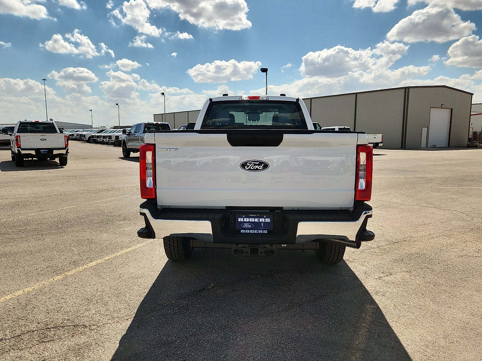 2027 Ford F-250SD XL