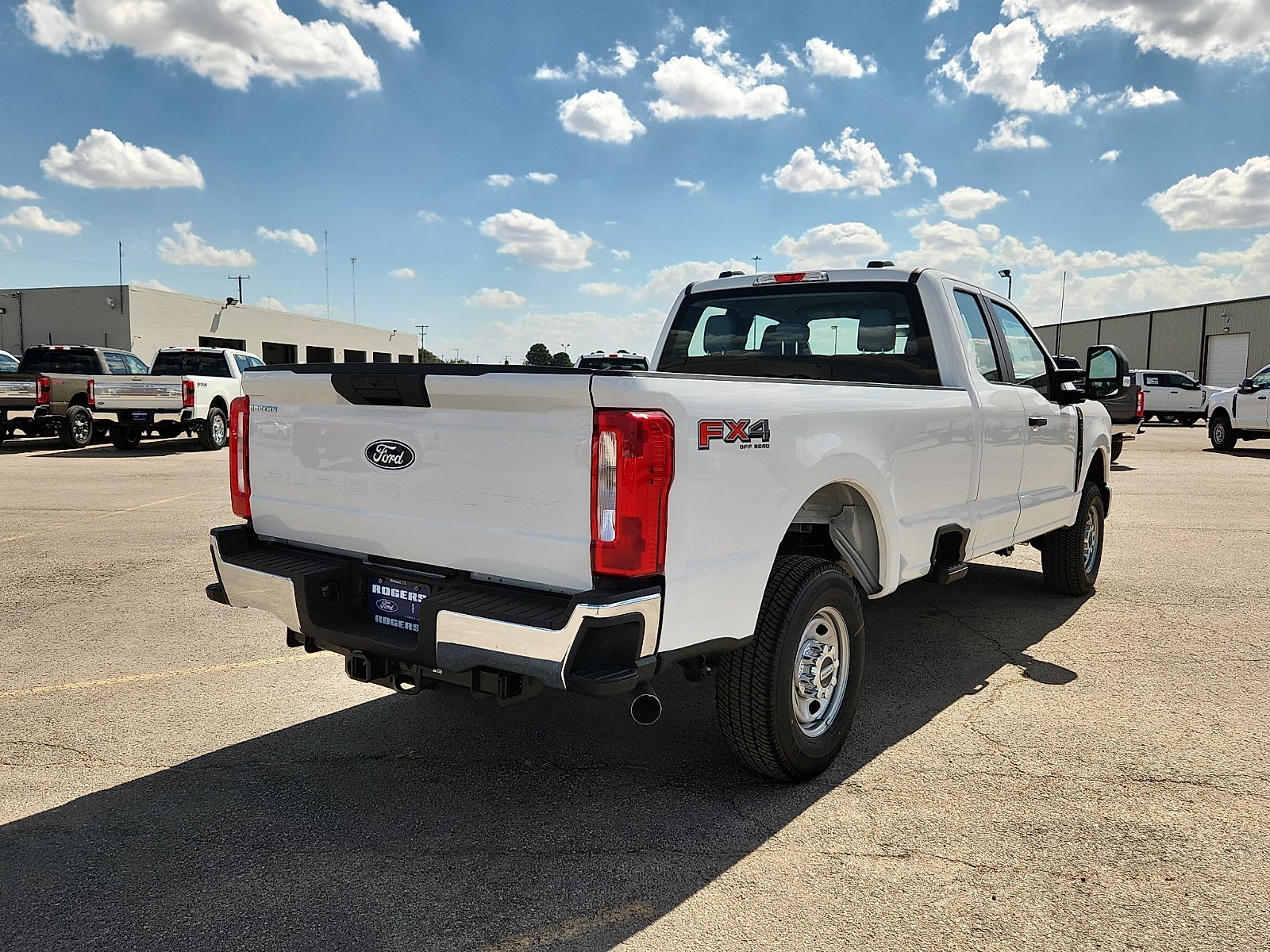 2027 Ford F-250SD XL