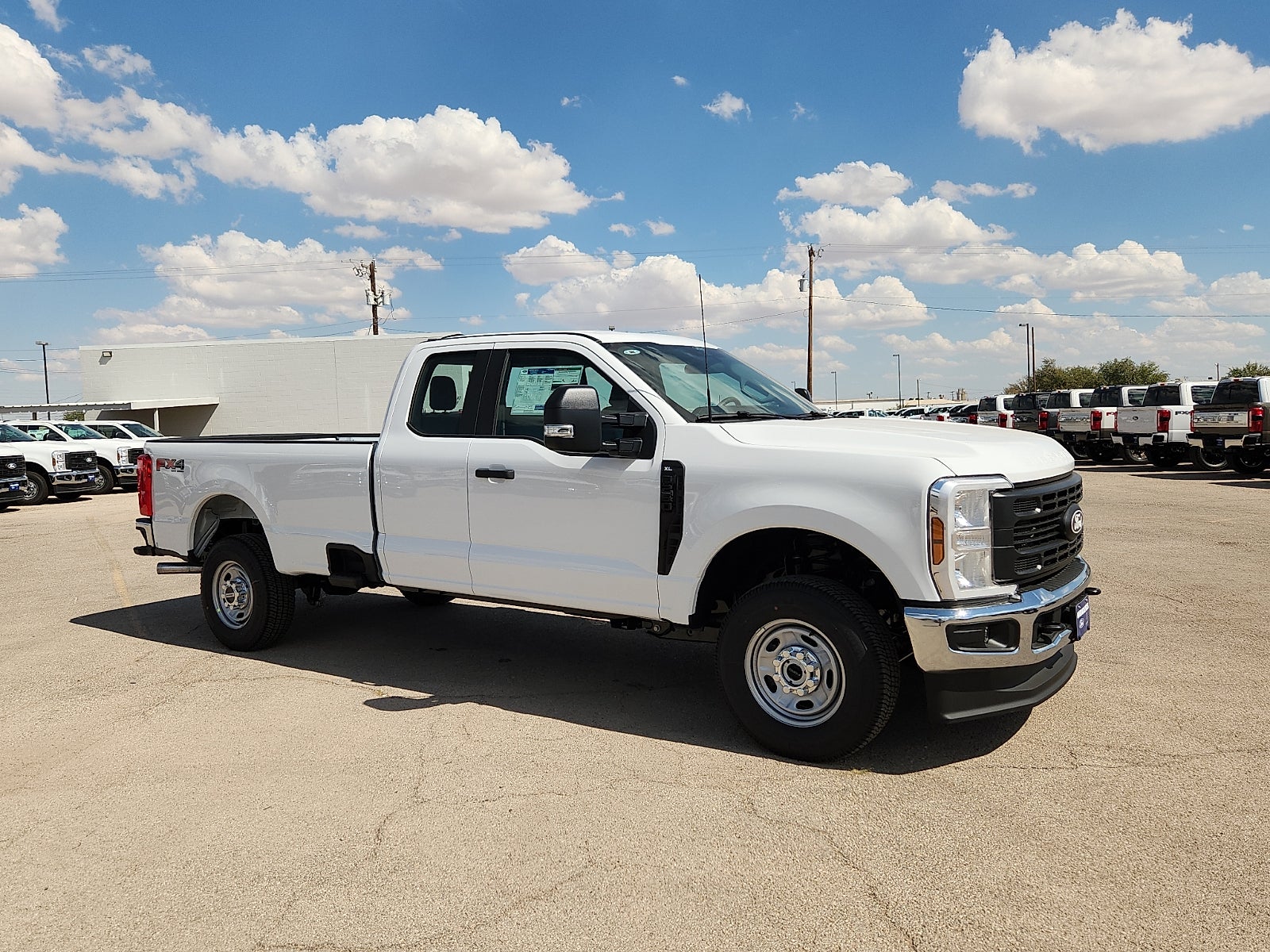2027 Ford F-250SD XL