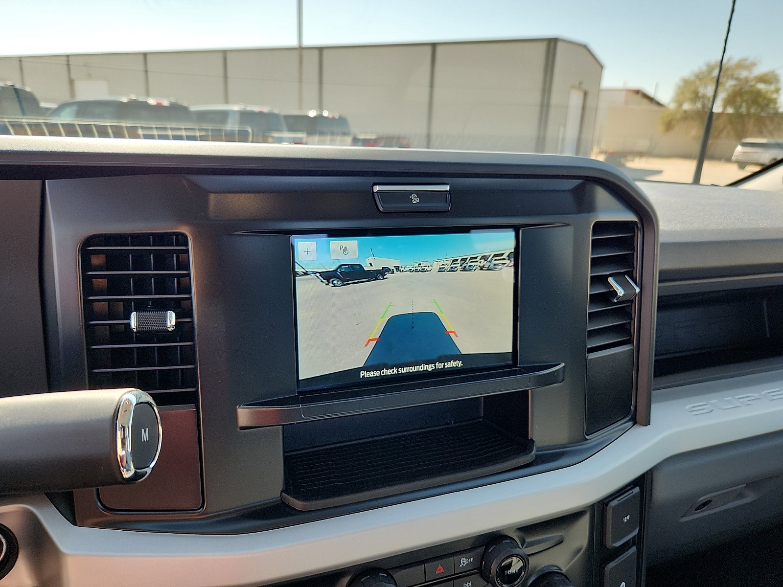 2027 Ford F-250SD XL