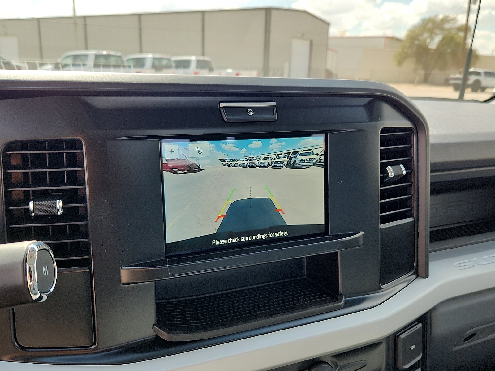 2027 Ford F-250SD XL