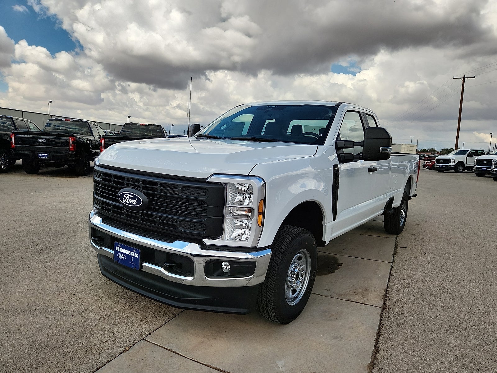 2027 Ford F-250SD XL