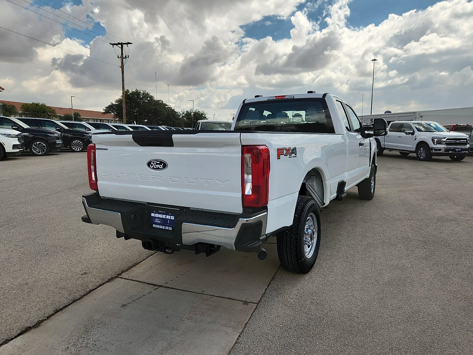 2027 Ford F-250SD XL